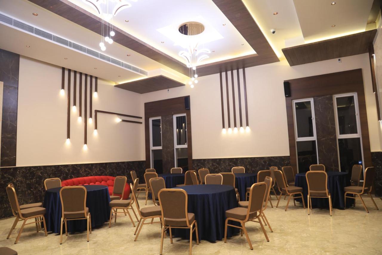 Kings Bury Inn Kumbakonam Kültér fotó