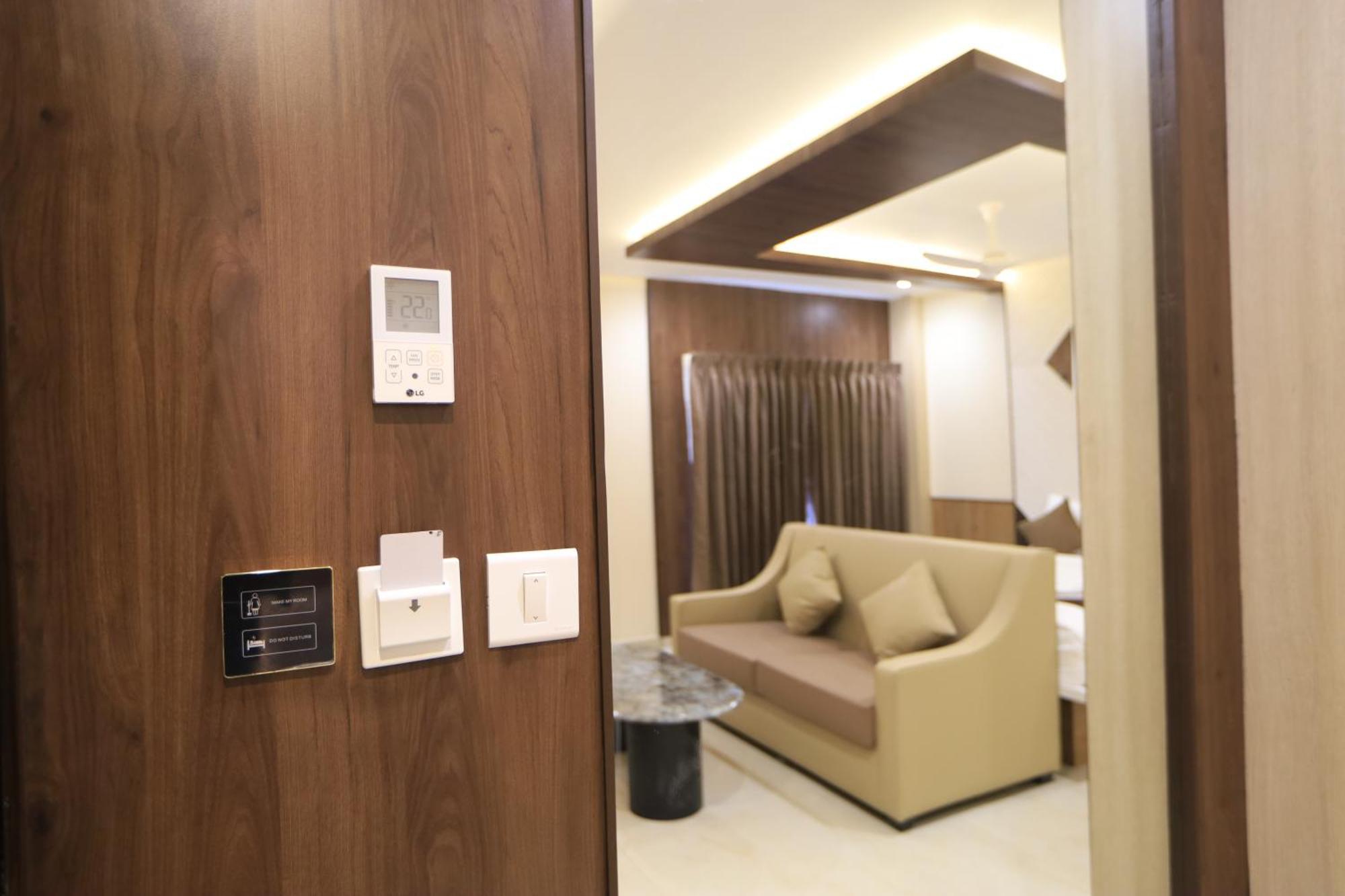 Kings Bury Inn Kumbakonam Kültér fotó
