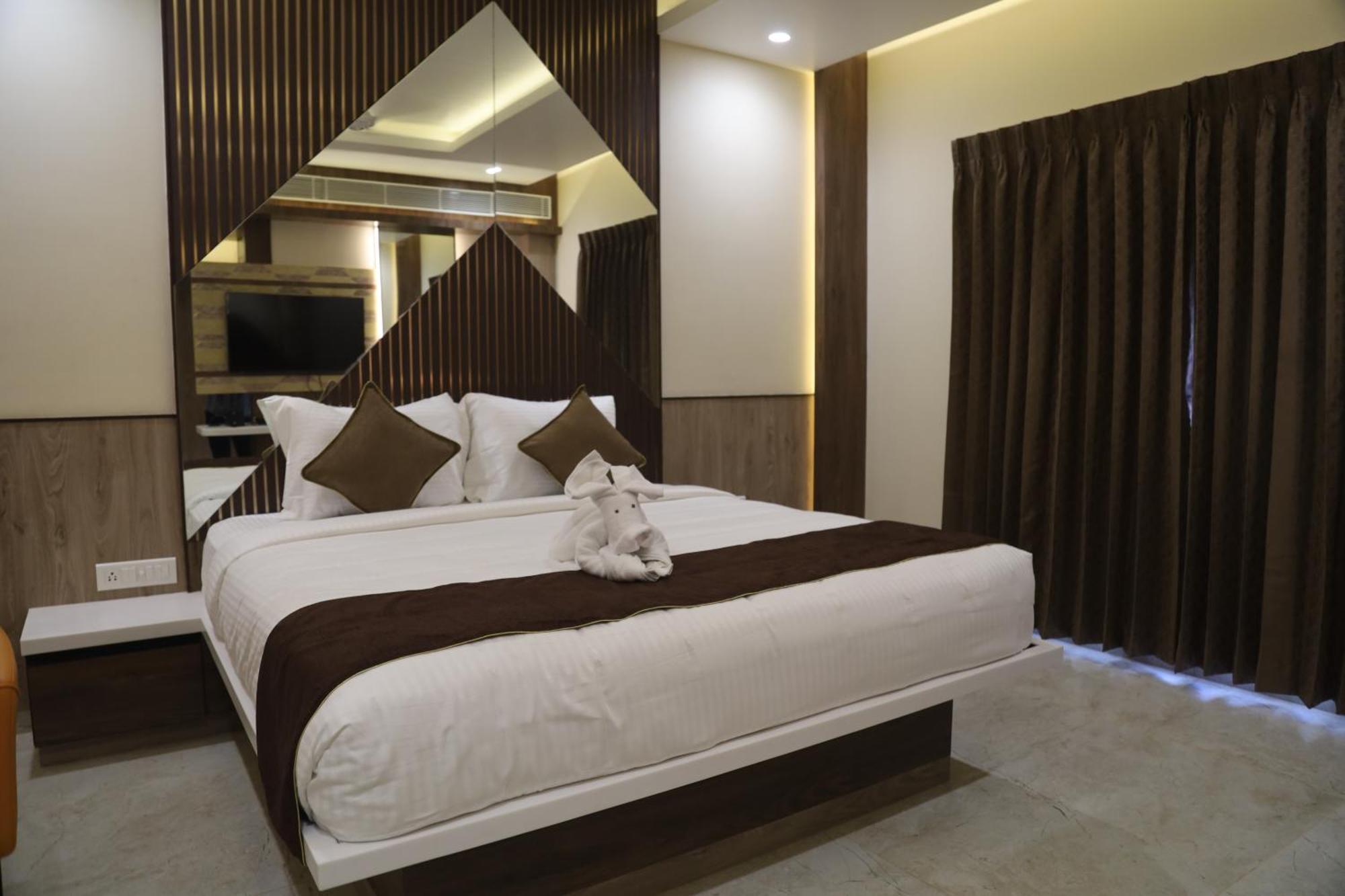 Kings Bury Inn Kumbakonam Kültér fotó